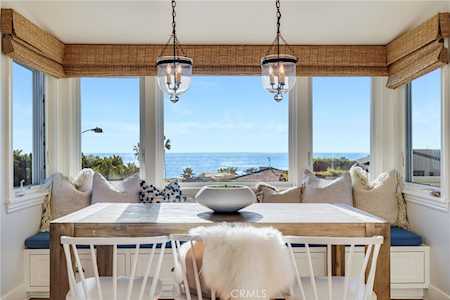 62 Lagunita Dr Laguna Beach, CA 92651