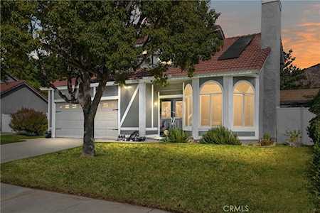 10780 Hill Grass Dr Moreno Valley, CA 92557
