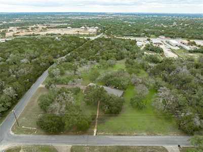 148 Valley View RD Georgetown, TX 78633