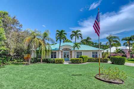 7832 SE Windjammer Way Hobe Sound, FL 33455
