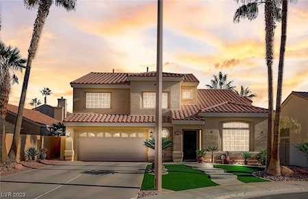 8704 Summer Ridge Dr Las Vegas, NV 89134
