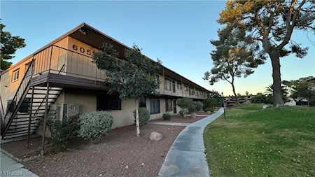 605 S Royal Crest Circle #20 Las Vegas, NV 89169