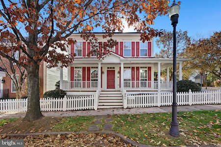 801 Linslade St Gaithersburg, MD 20878