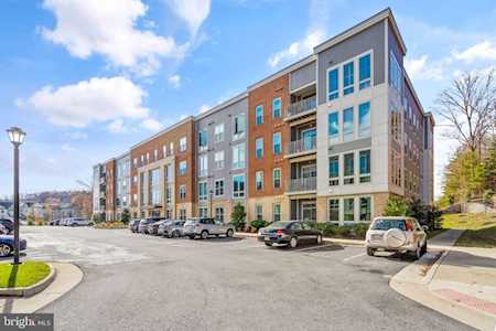 6104 Fairview Farm Dr #401 Alexandria, VA 22315