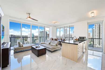 79 SW 12th St #2412-S Miami, FL 33130