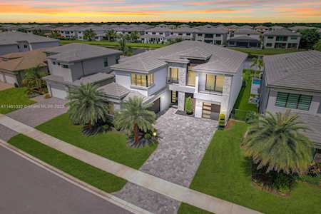 17160 Wandering Wave Ave Boca Raton, FL 33496