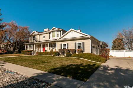 1178 W Douglas Cir South Jordan, UT 84095