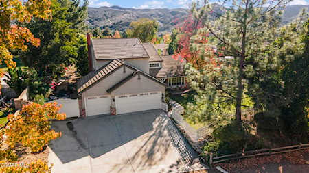 330 Cheerful Ct Simi Valley, CA 93065