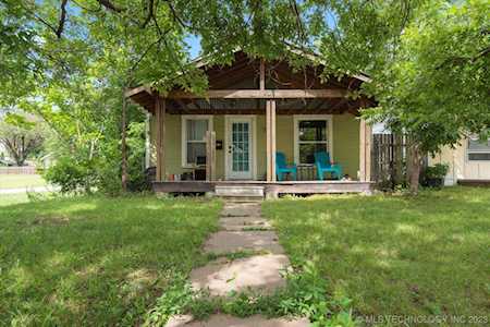 735 S Shawnee Ave Bartlesville, OK 74003