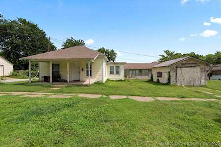 520 E 8th St Bartlesville, OK 74003