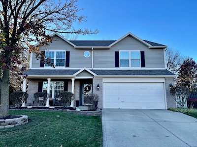 2430 Lakeshore Ct Lebanon, IN 46052