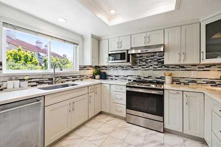102 Cityhomes Ln Foster City, CA 94404