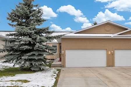 608 Sheep River Mews Okotoks, AB T1S 1S5