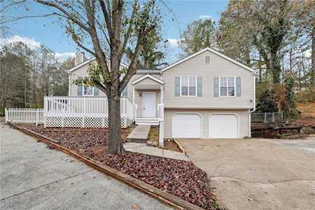 519 E Lake Court Woodstock, GA 30188