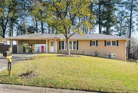 2412 Elmwood Circle SE Atlanta, GA 30339
