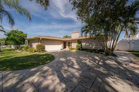 280 N Julia CIRCLE St. Pete Beach, FL 33706