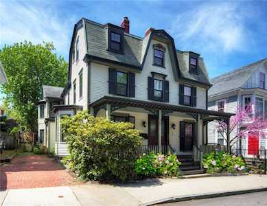 7 Bull St Newport, RI 02840