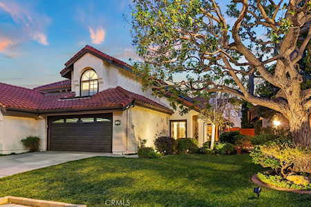 760 S Amethyst Ln Anaheim Hills, CA 92807