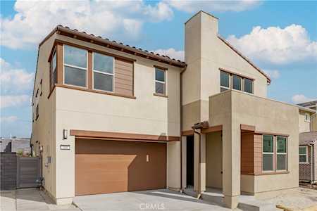 261 Autumn Way Rancho Mission Viejo, CA 92694
