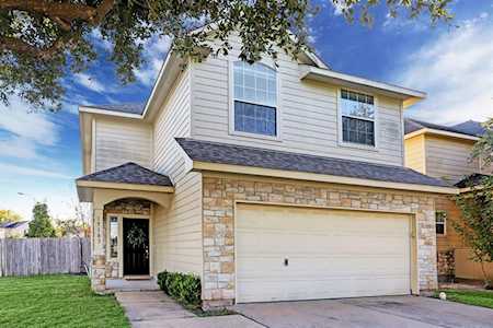 15103 Lucky Star Dr Houston, TX 77082