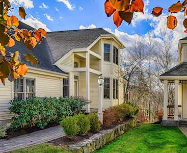 45 Carriage Hill Circle #45 Southborough, MA 01772