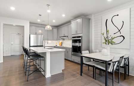 2 Winslow Lane #208 Grafton, MA 01536