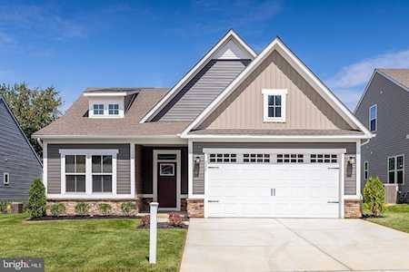 222 Amesbury Blvd Woolwich Twp, NJ 08085