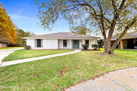 121 Thrush Loop Lafayette, LA 70508