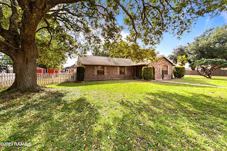 411 Madelyn Street Broussard, LA 70518