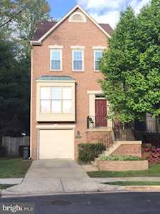 6388 English Ivy Way Springfield, VA 22152
