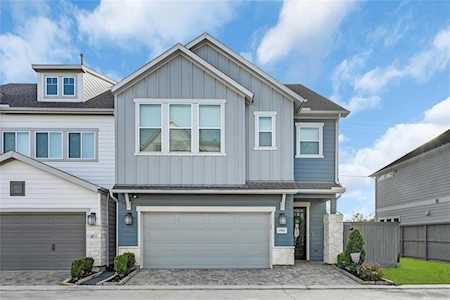 1502 Callaking Place Houston, TX 77008