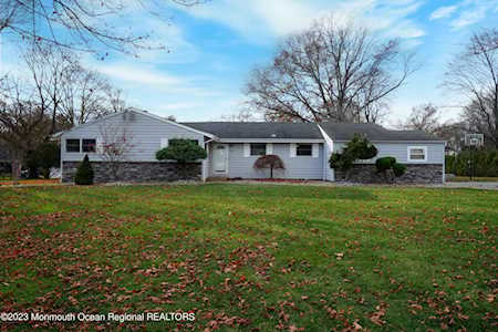 164 Cloverdale Circle Tinton Falls, NJ 07724