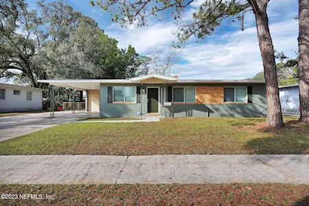 3130 Rogero RD Jacksonville, FL 32277