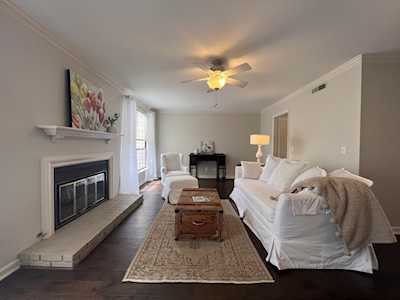 823 Brentwood Pt Brentwood, TN 37027