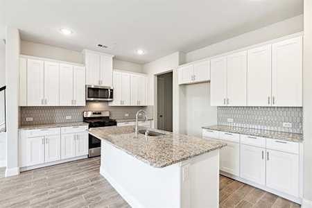 537 Hutchinson Lane Lewisville, TX 75077