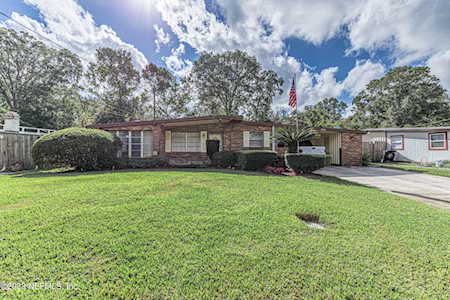 6956 Arques RD Jacksonville, FL 32205