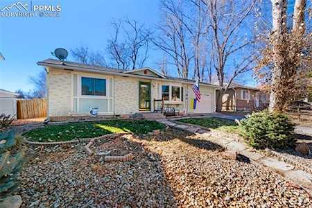 4534 Bella Drive Colorado Springs, CO 80918