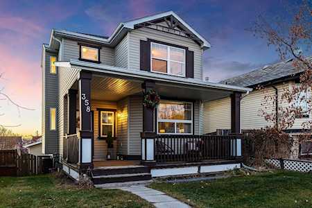358 Coventry Rd NE Calgary, AB T3K 5N2