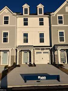 4106 Riverside Dr Chesapeake, VA 23321