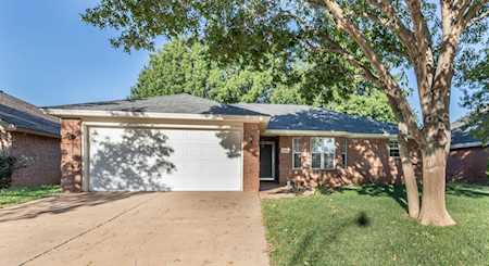 1004 Kewanee Avenue Lubbock, TX 79416