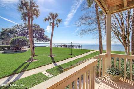 820 Cedar ST Jacksonville, FL 32207