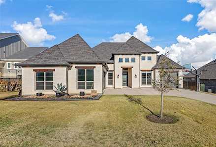 304 Carrington Drive Argyle, TX 76226