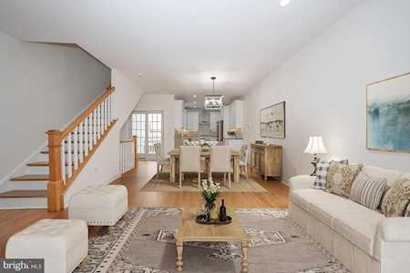 604 S 19th St Philadelphia, PA 19146