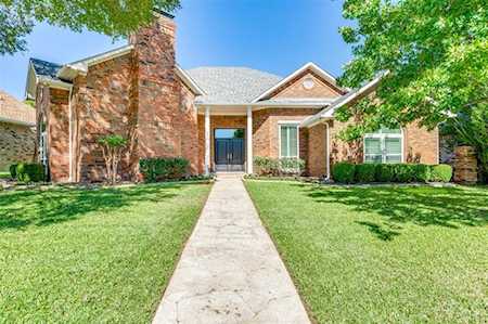4323 Creekmeadow Drive Dallas, TX 75287