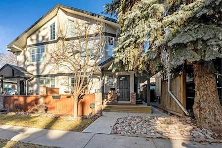 308 14 Ave NE #2 Calgary, AB T2E 1E3