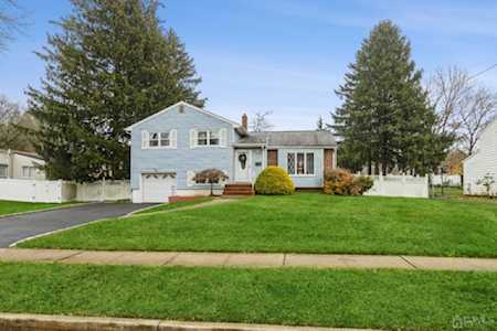 16 Landsdowne Road East Brunswick, NJ 08816