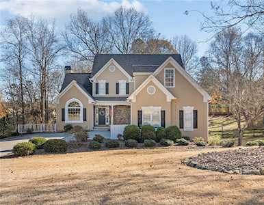 1615 Park Shore Drive Cumming, GA 30041