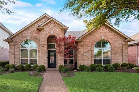 5319 Gatesworth Lane Dallas, TX 75287