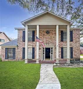 17619 Spicewood Springs Ln Spring, TX 77379