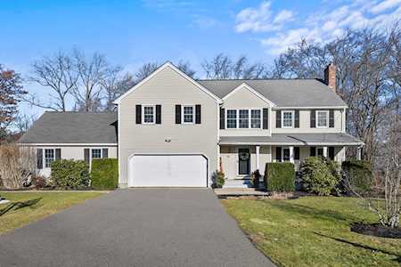 17 Lt William S Haynes Memorial Millbury, MA 01527